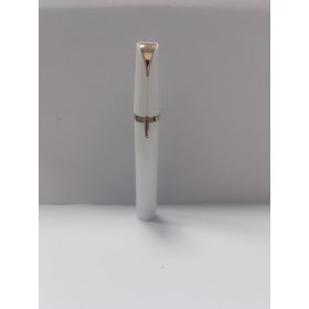 Mini Electric Eyebrow Trimmer Lipstick Brows Pen Hair Remover Painless Razor Epilator with LED Light (Option: White-Battery)